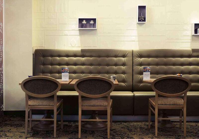 هتل Mercure Toulouse Centre Wilson Capitole