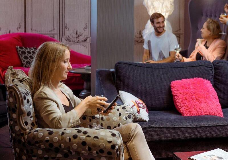 هتل Mercure Toulouse Centre Wilson Capitole