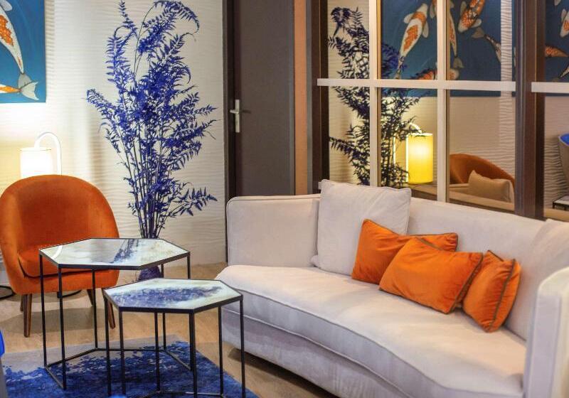 هتل Mercure Vannes Le Port