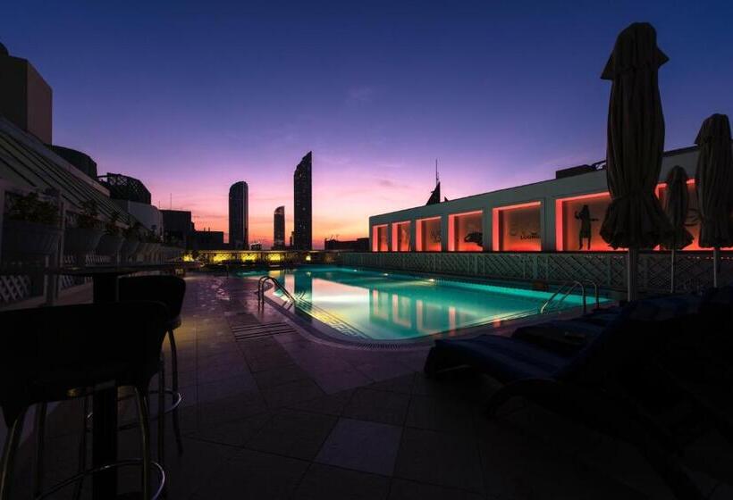 Отель Millennium Downtown Abu Dhabi