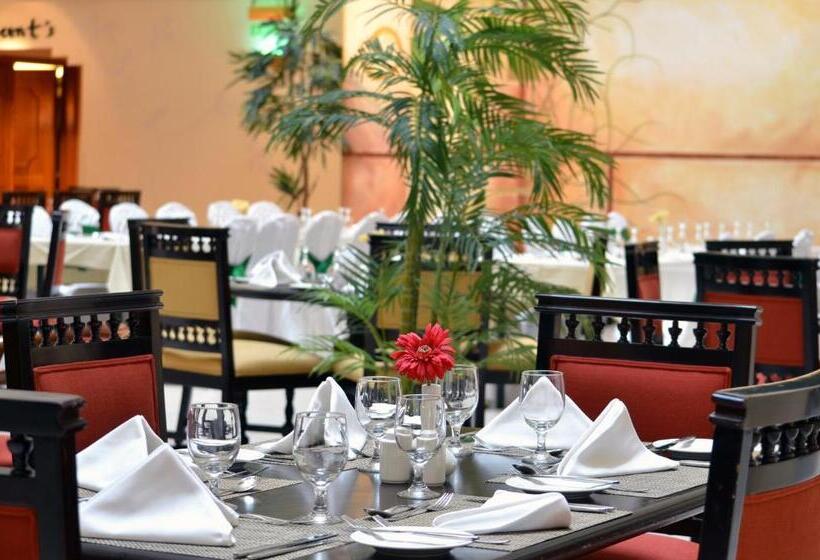 Отель Millennium Downtown Abu Dhabi