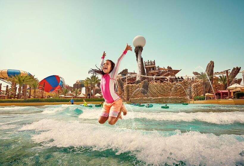 Отель Millennium Downtown Abu Dhabi