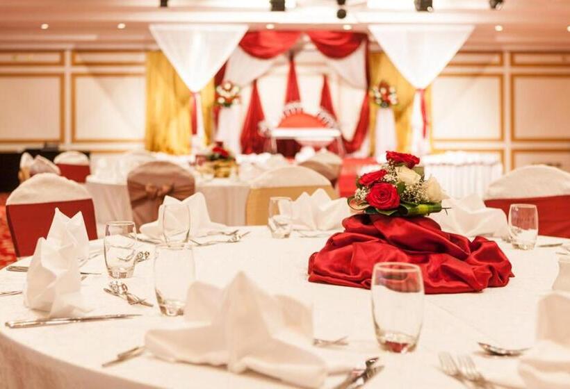 ホテル Millennium Downtown Abu Dhabi