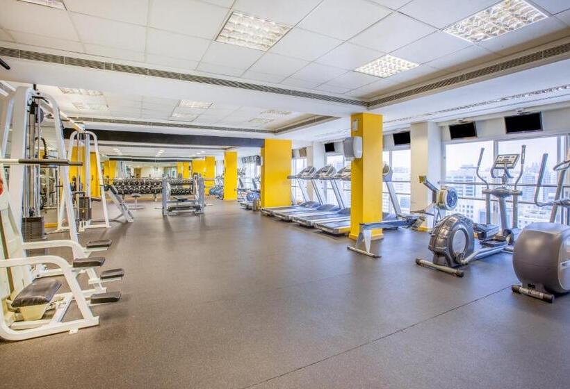 Отель Millennium Downtown Abu Dhabi