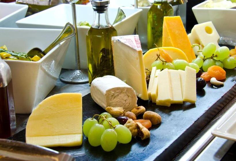 ホテル Millennium Downtown Abu Dhabi