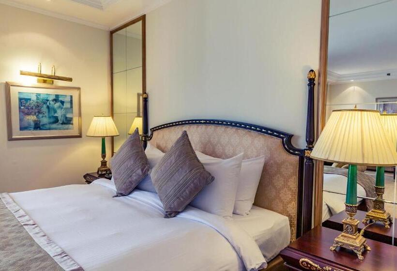 ホテル Millennium Downtown Abu Dhabi