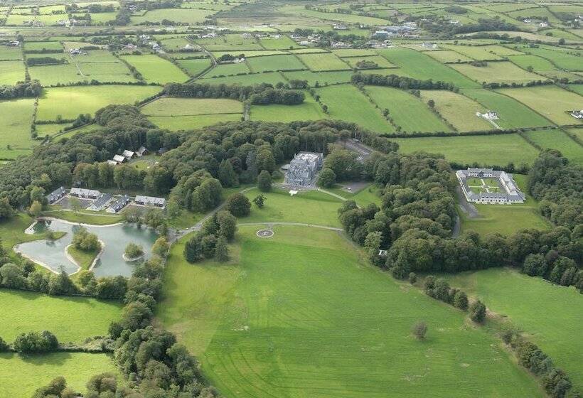 בית מלון כפרי Mount Falcon Estate