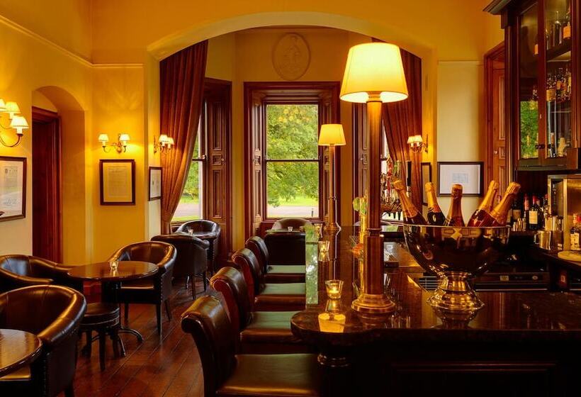 בית מלון כפרי Mount Falcon Estate