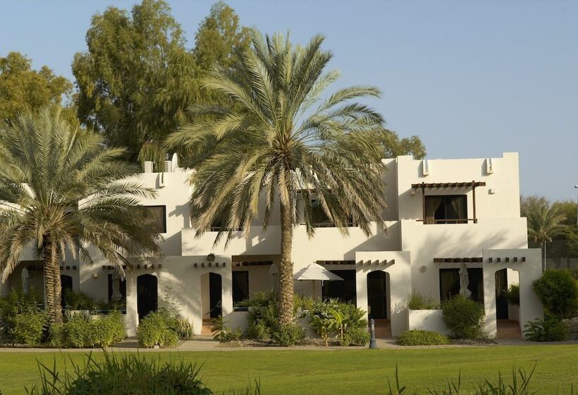 Radisson Blu Hotel & Resort, Al Ain