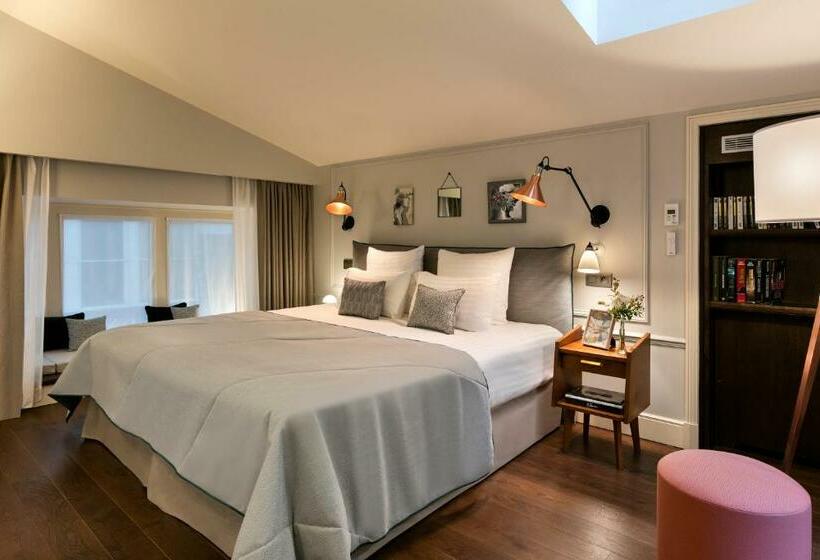 Royal Madeleine Hotel & Spa