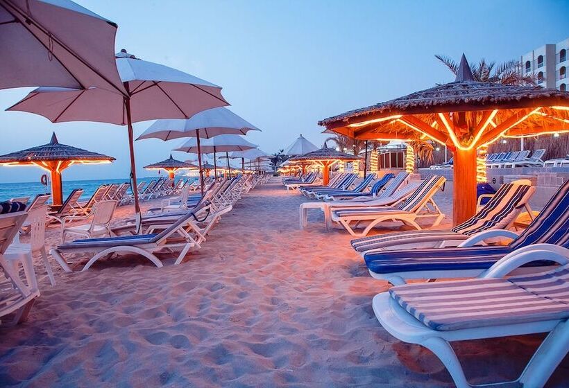 هتل Sharjah Carlton