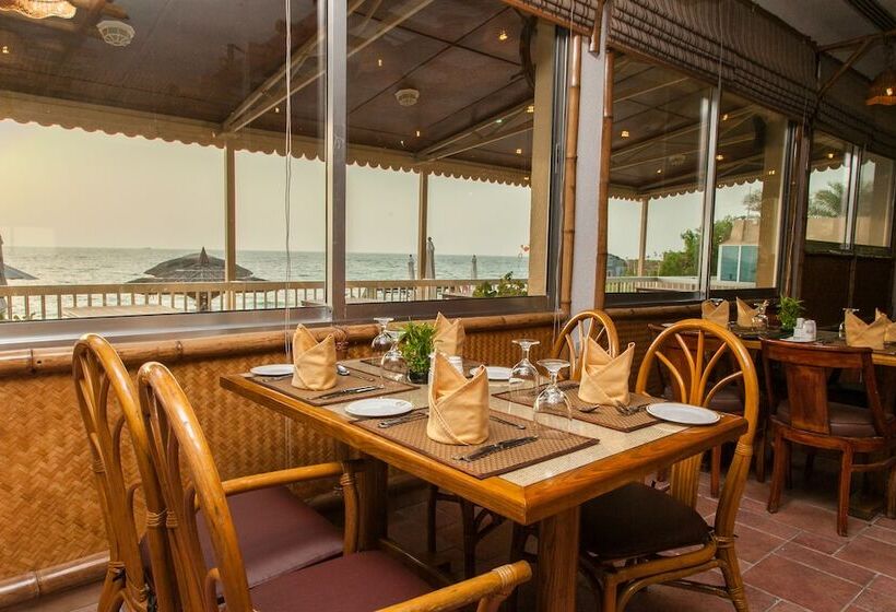 هتل Sharjah Carlton