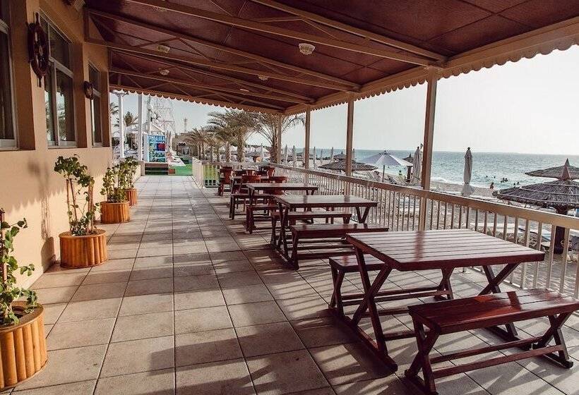 هتل Sharjah Carlton