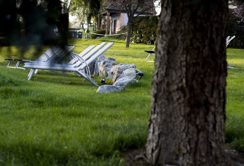 ホテル Spa Et Restaurant Au Chasseur