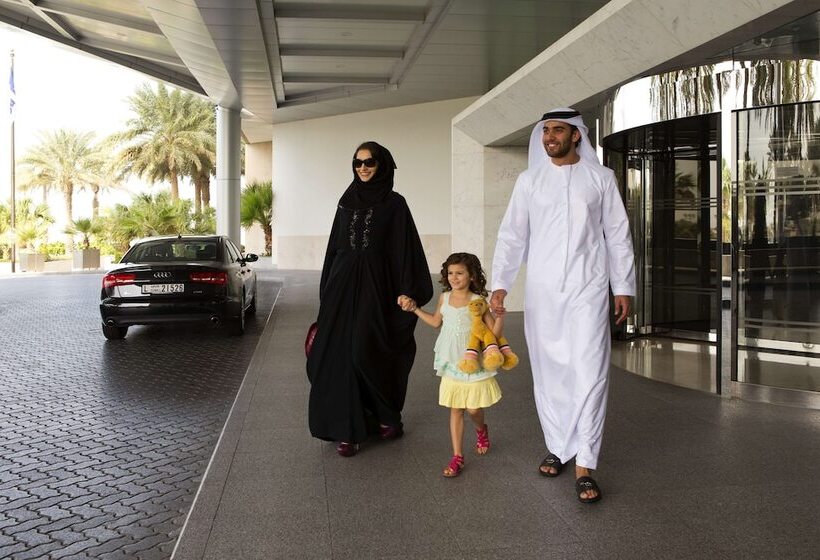 Отель Hyatt Regency Dubai Corniche