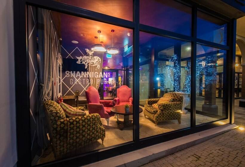 בית מלון כפרי The Inn At Dromoland