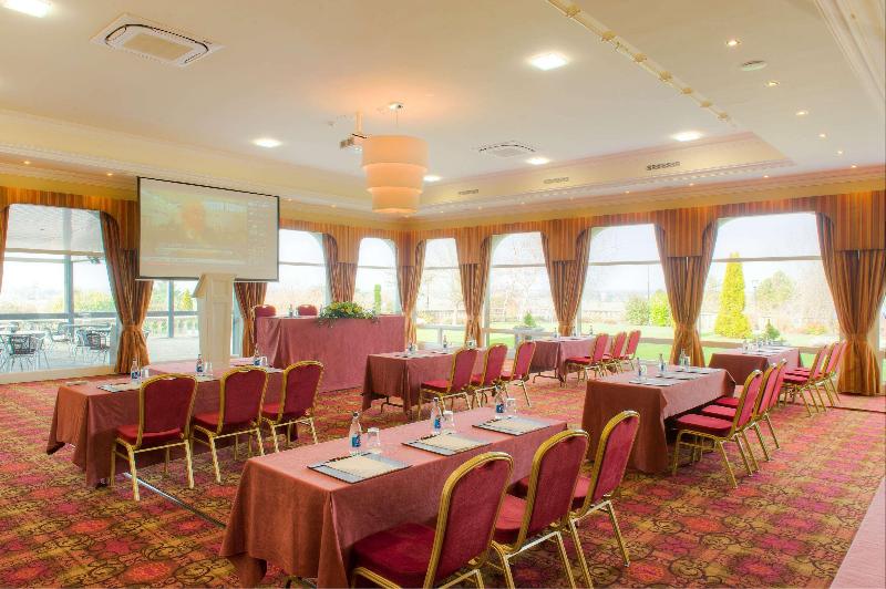 בית מלון כפרי The Inn At Dromoland