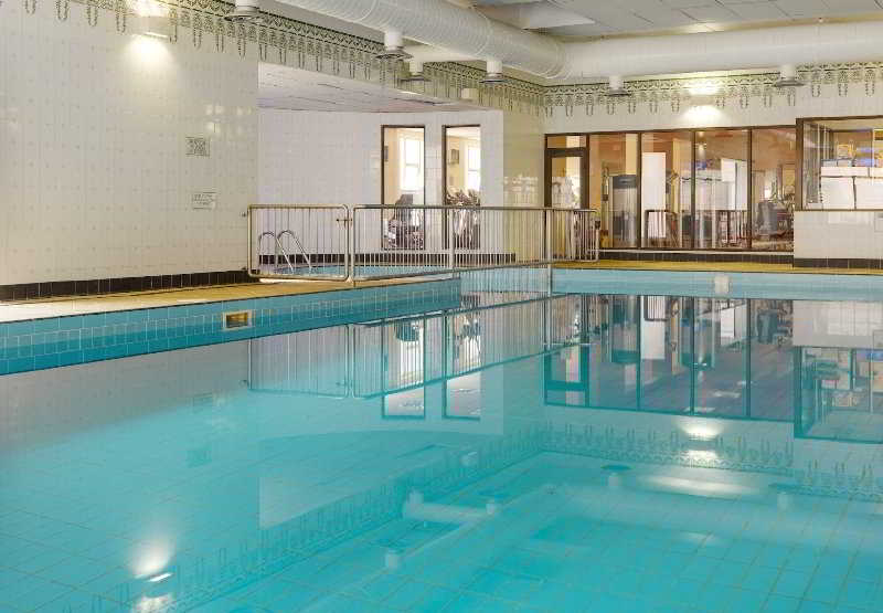 בית מלון כפרי The Inn At Dromoland