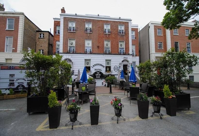 هتل The Lansdowne