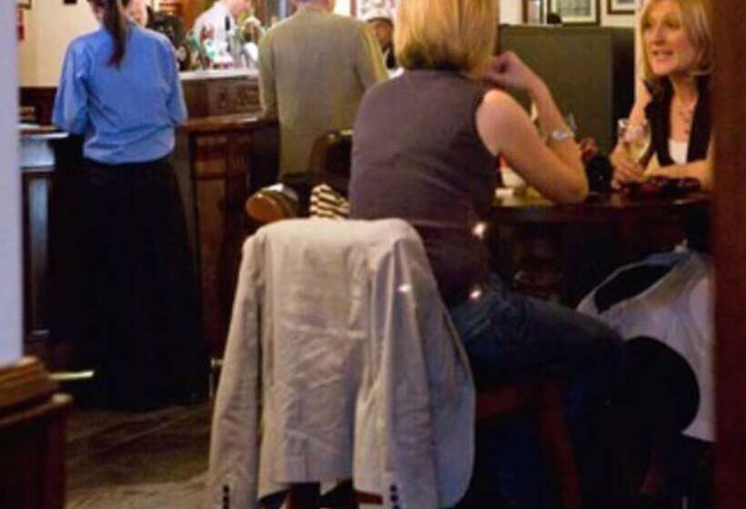 هتل The Lansdowne