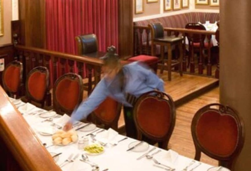 هتل The Lansdowne