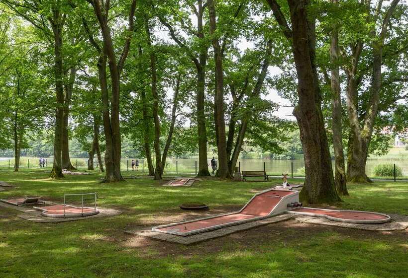 Отель The Originals City, Hôtel Aster, Saintavold Nord