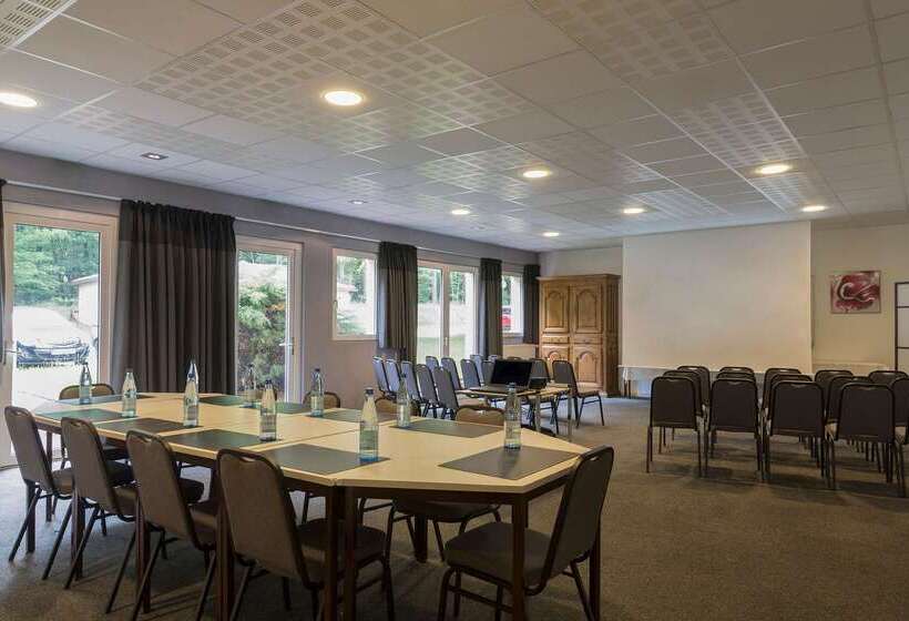 Отель The Originals City, Hôtel Aster, Saintavold Nord