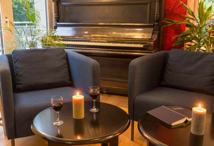 Отель The Originals City, Hôtel Aster, Saintavold Nord