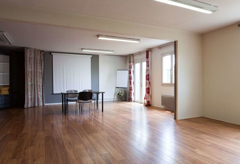 فندق The Originals City, Hôtel Bordeaux Porte Du Bassin