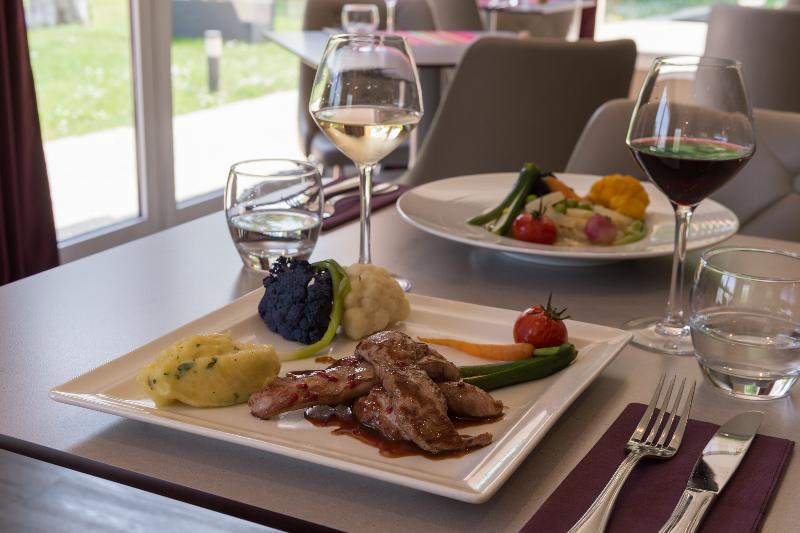 酒店 The Originals City, Hôtel Le Garden, Tours Sud