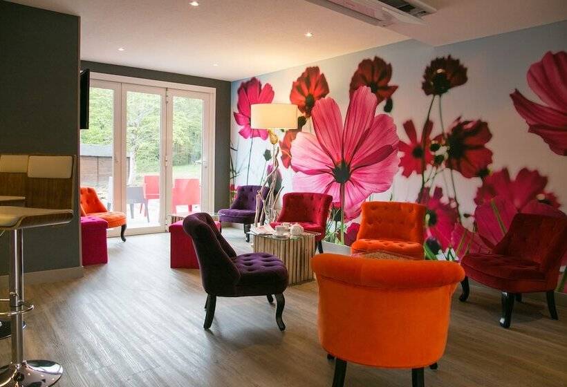 酒店 The Originals City, Hôtel Le Garden, Tours Sud