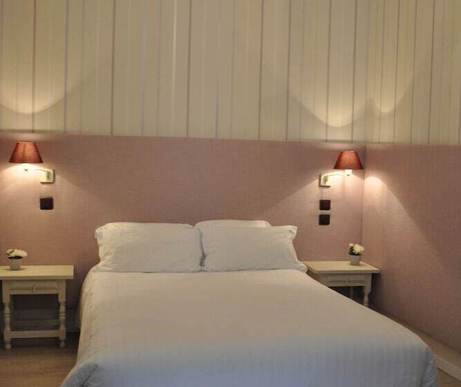 בית מלון כפרי The Originals City, Hôtel la Reine Jeanne, Orthez