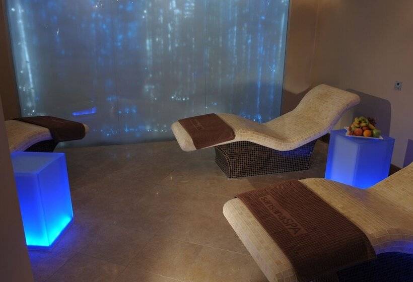 בית מלון כפרי Royal Marine