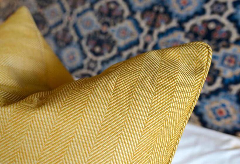 בית מלון כפרי The Smugglers Inn