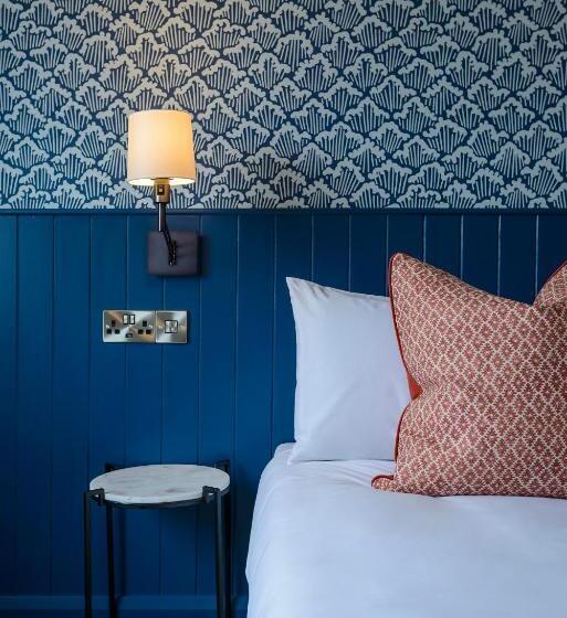 בית מלון כפרי The Smugglers Inn