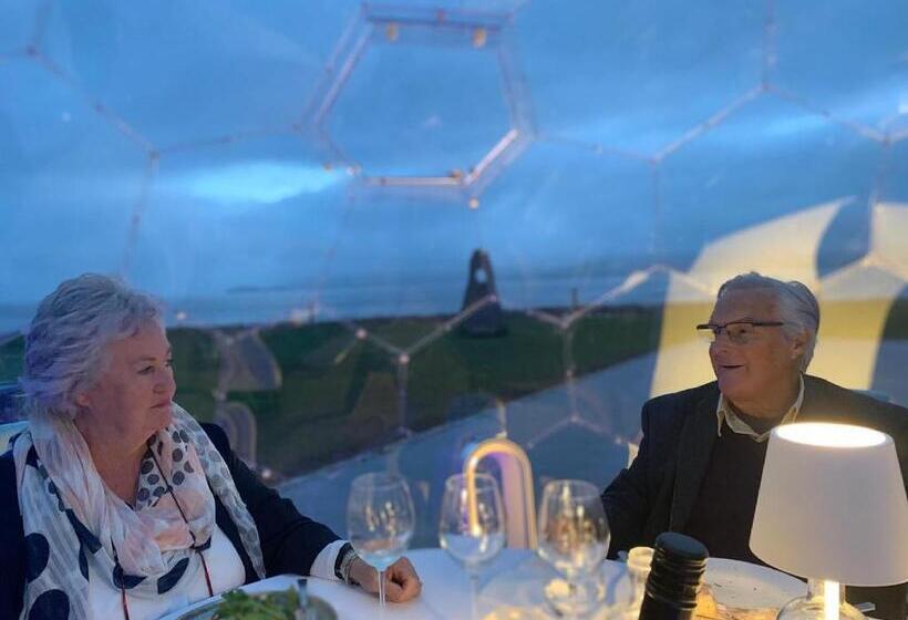 בית מלון כפרי The Smugglers Inn