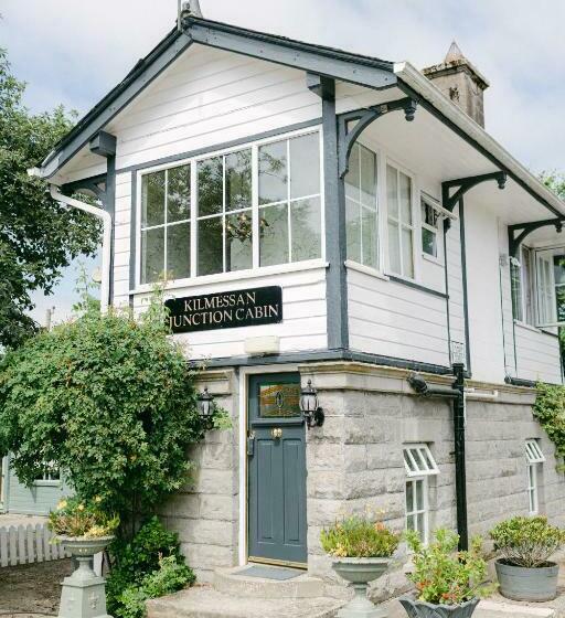 בית מלון כפרי Station House