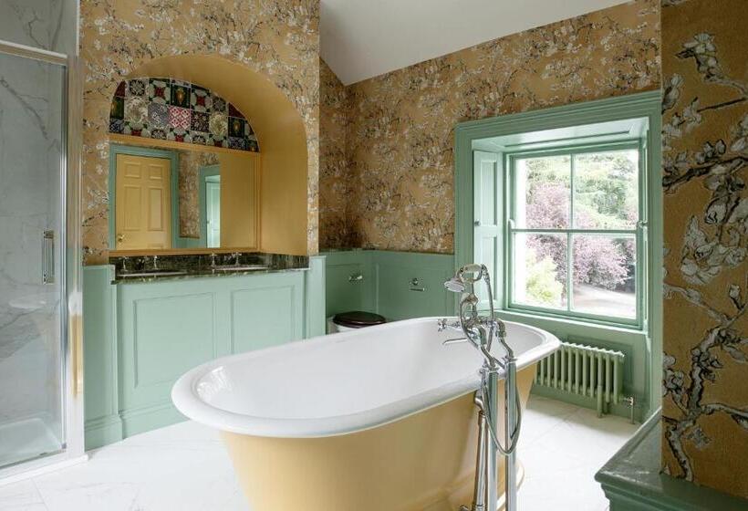 Отель Station House