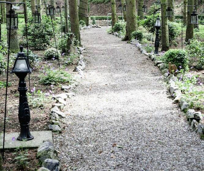 בית מלון כפרי Station House