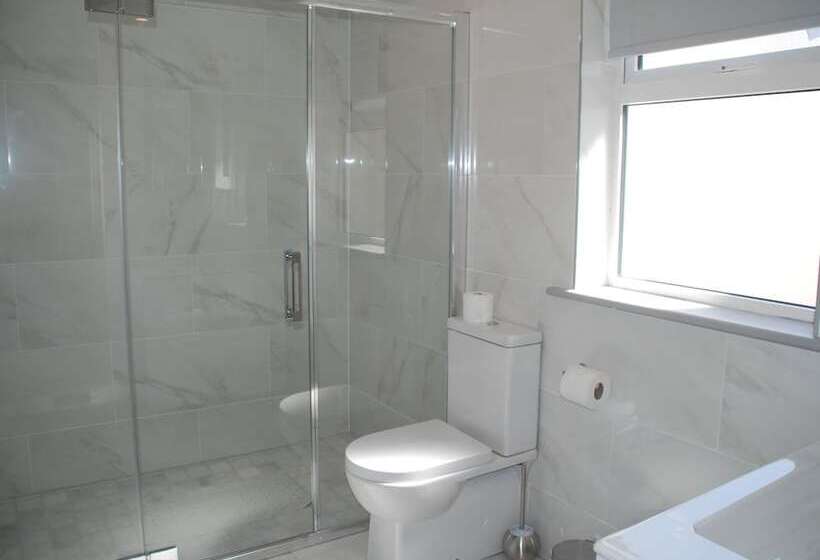 酒店 Tuskar House By The Sea