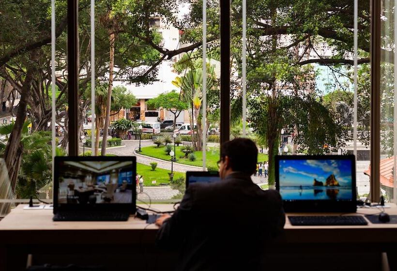 Unipark By Oro Verde Hotels