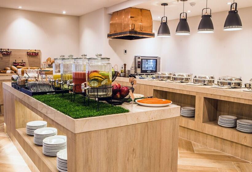 Unipark By Oro Verde Hotels