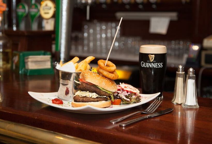 Westlodge Hotel & Leisure Centre