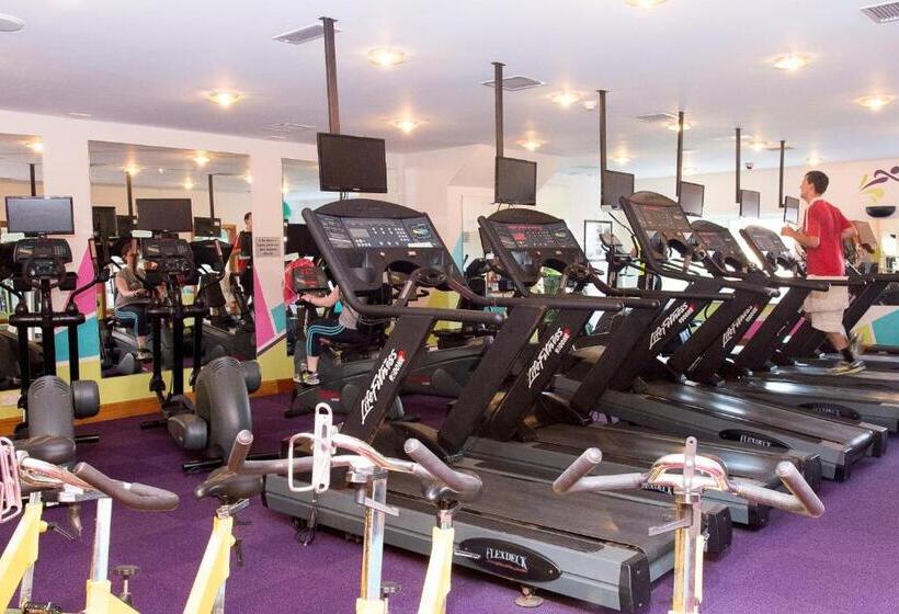 Отель Whitford House