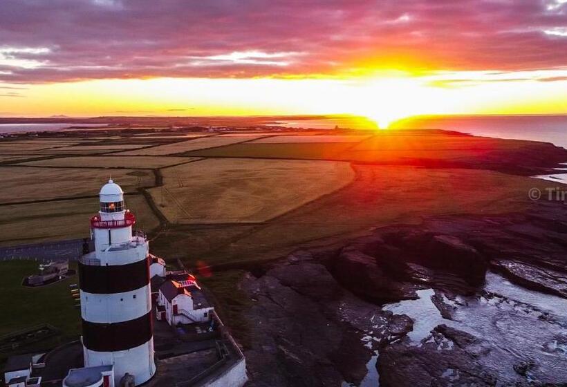 Отель Whitford House