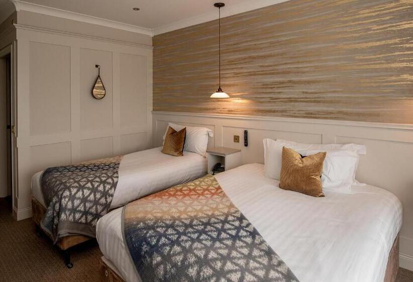 Отель Whitford House