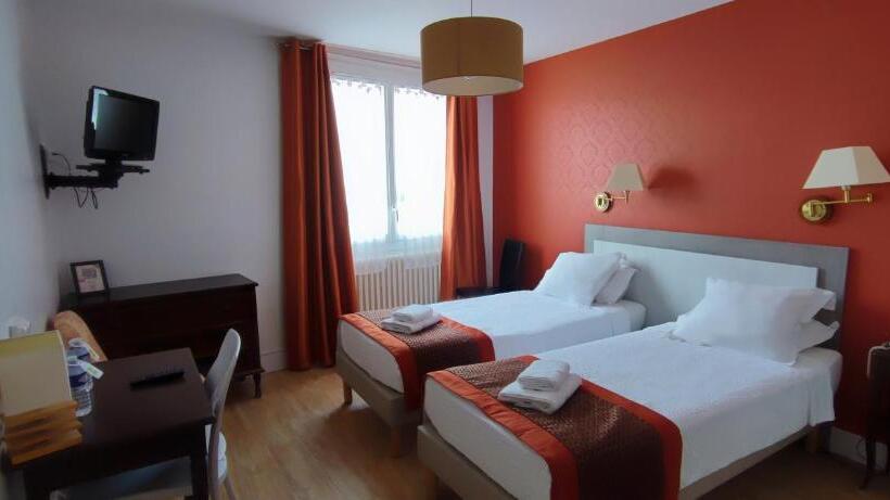 Logis Grand Hotel Pelisson