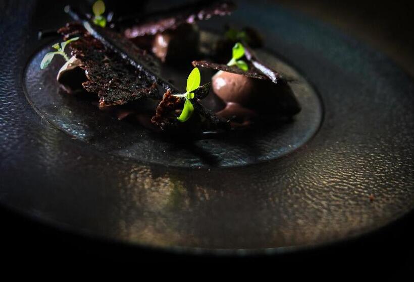 Logis Hotel Restaurant Au Boeuf Rouge