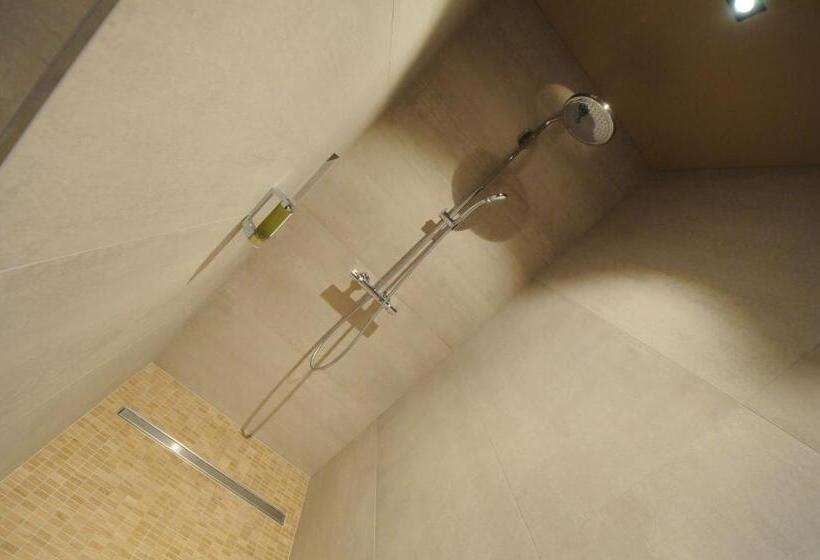 Logis Hotel Restaurant Au Boeuf Rouge