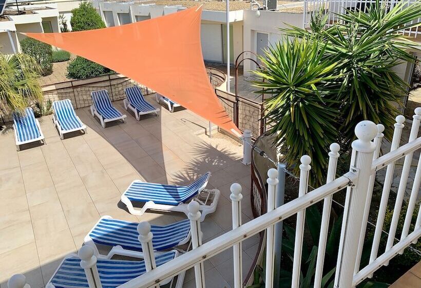 מוטל Amerique Hotel Palavas   Piscine   Plage